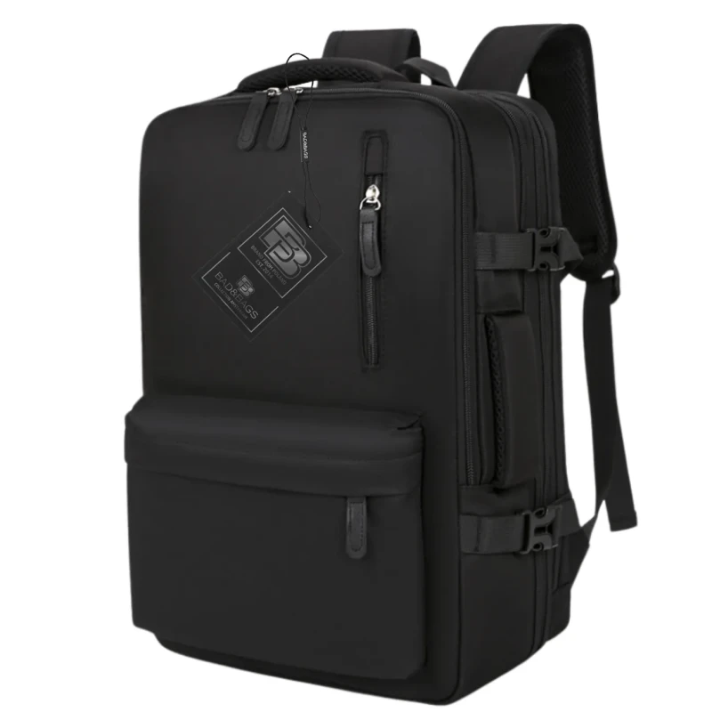 Plecak-czarny-do-samolotu-podrozny-bagaz-podreczny-USB-BADBAGS-wodoodporny.webp