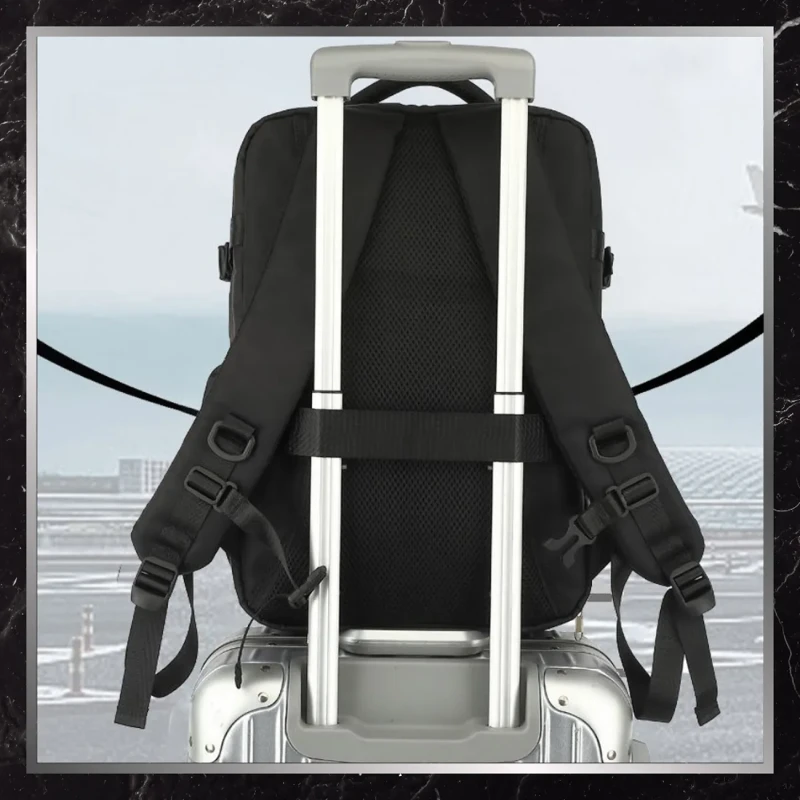Plecak-czarny-do-samolotu-podrozny-bagaz-podreczny-USB-BADBAGS-wodoodporny.webp