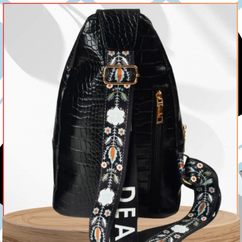 Damska-Saszetka-torba-lekka-Plecak-na-ramię-eko-skóra 6.webp