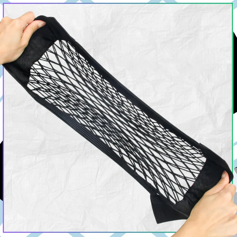 Siatka do bagażnika samochodowego 30x25cm na rzep elastyczna 4.webp