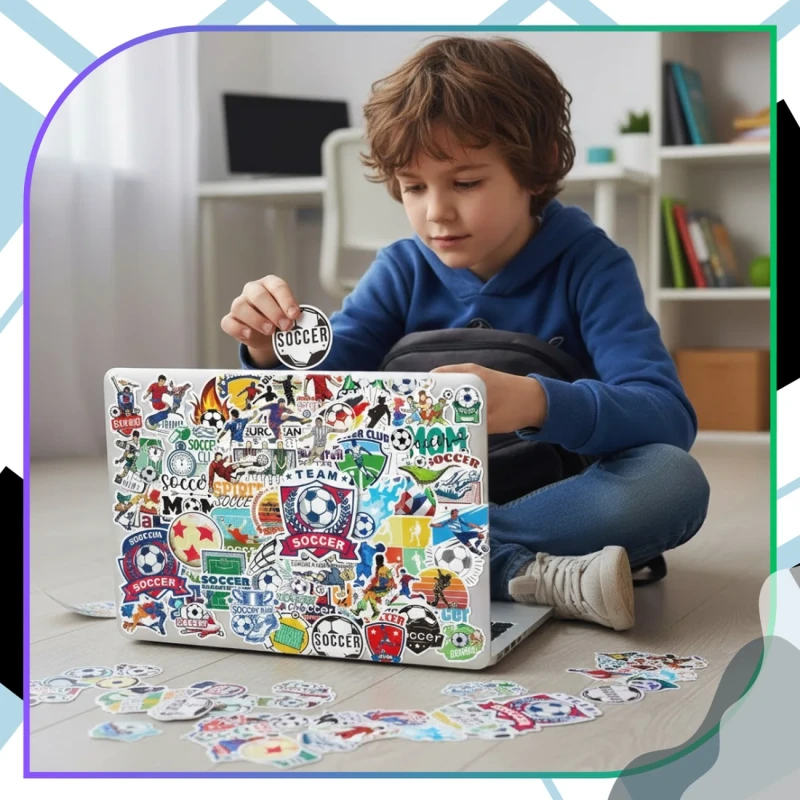 Naklejki piłka nożna zestaw 50szt kolorowe dla dzieci DIY dekoracja 1.webp